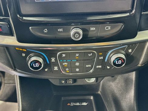 Used 2020 Chevrolet Traverse Premier w/ Redline Edition FWD image 19