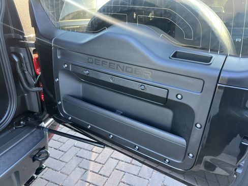Certified 2024 Land Rover Defender 130 Outbound AWD/4WD image 36