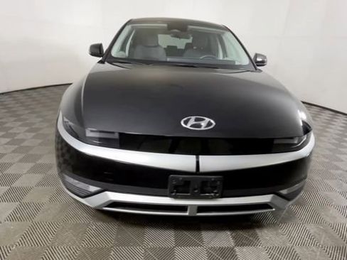 Used 2024 Hyundai Ioniq 5 SE RWD image 11