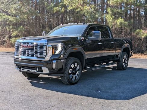 New 2026 GMC Sierra 2500 Denali w/ Denali Reserve Package image 7
