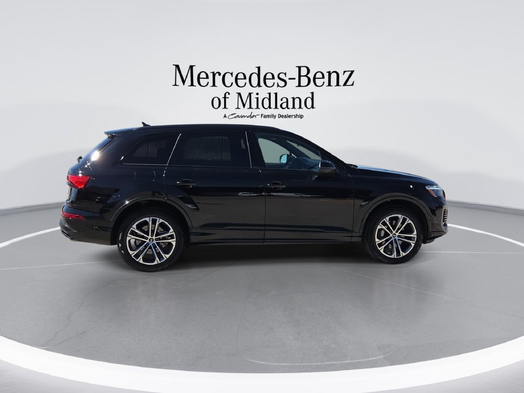 Used 2026 Audi Q7 3.0T Premium w/ Convenience Plus Package AWD/4WD image 9
