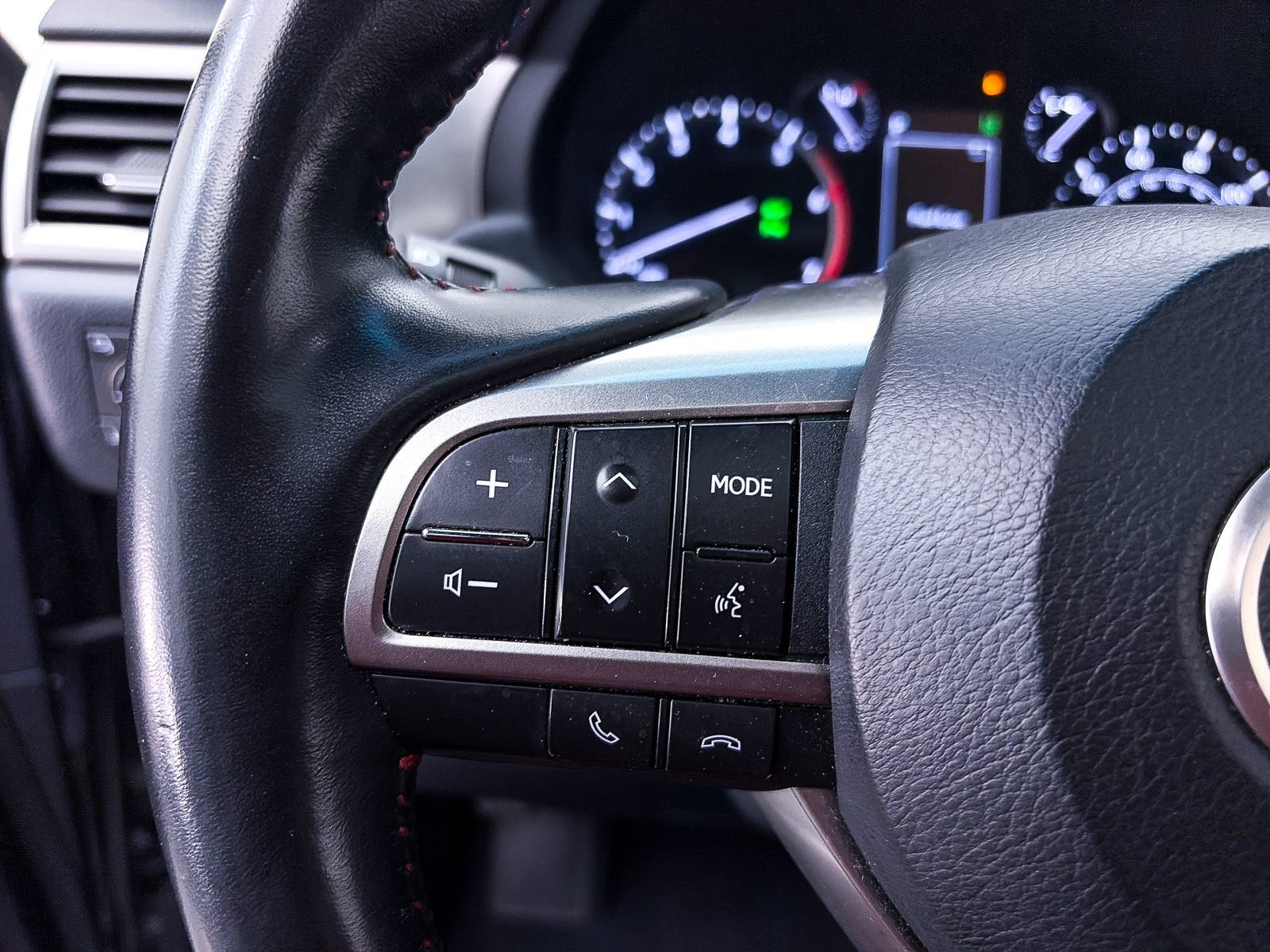 Used 2022 Lexus GX 460 Premium w/ Premium Package AWD/4WD image 32