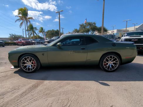 Used 2022 Dodge Challenger SRT Hellcat Redeye image 9