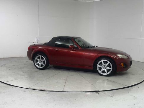 Used 2010 MAZDA MX-5 Miata Touring w/ Suspension Pkg image 8