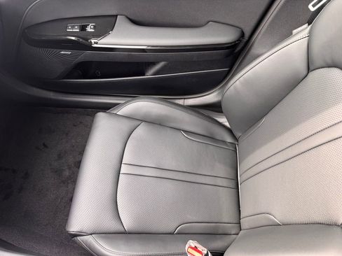 New 2026 Kia K5 EX image 23