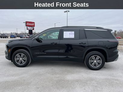 Used 2024 Chevrolet Traverse LT w/ Trailering Package