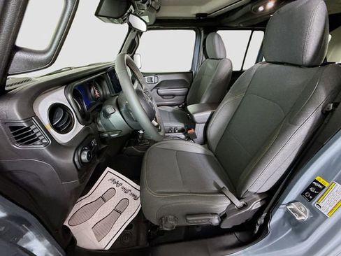 Used 2024 Jeep Wrangler Sport S AWD/4WD image 19