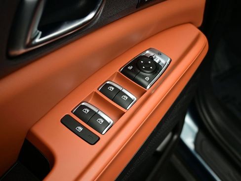 Certified 2026 Kia Carnival SX image 21