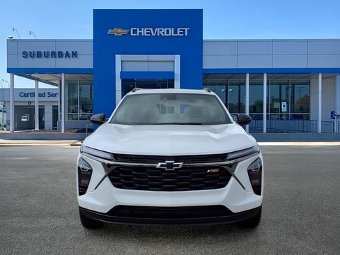 New 2026 Chevrolet Trax RS FWD image 2