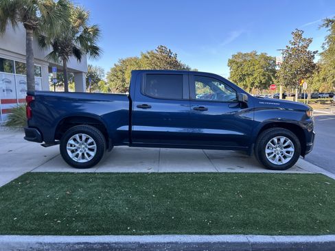 Used 2021 Chevrolet Silverado 1500 Custom image 8