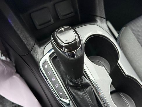 Used 2017 Chevrolet Cruze LT image 26