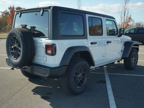 New 2026 Jeep Wrangler Sport S image 7