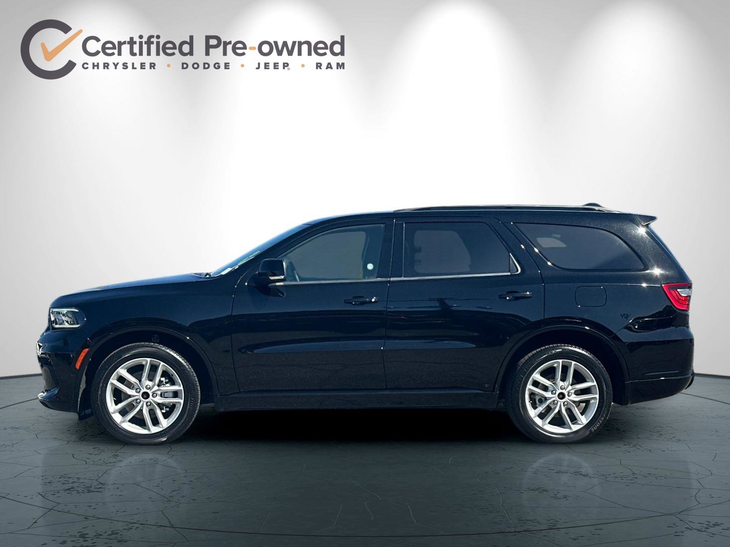 Used 2025 Dodge Durango GT AWD/4WD image 7