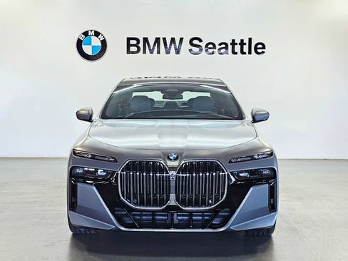 New 2025 BMW 740i xDrive 740i xDrive w/ Executive Package image 6
