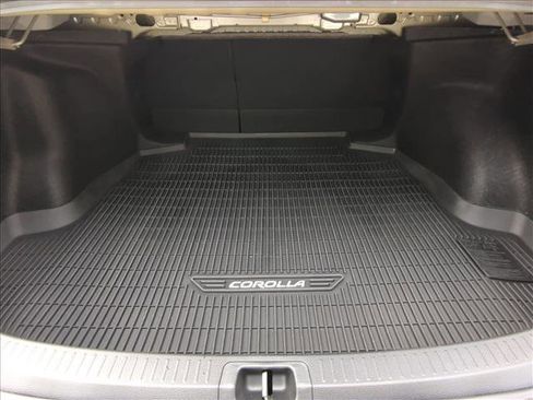 Used 2020 Toyota Corolla SE image 6