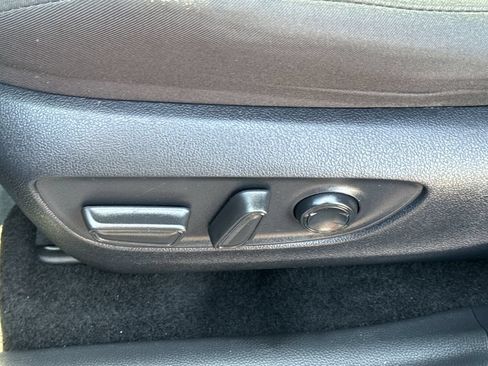 Used 2024 Toyota RAV4 XLE FWD image 48