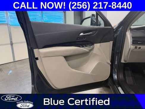 Used 2019 Cadillac XT4 Premium Luxury FWD image 23