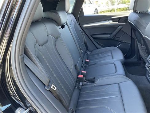 Used 2025 Audi Q5 2.0T Premium image 29