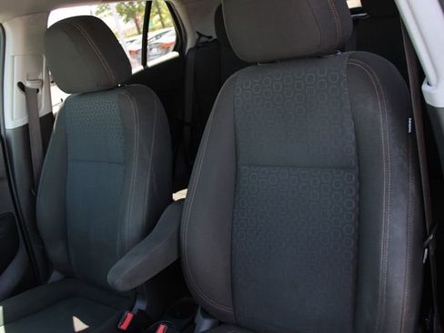 Used 2020 Chevrolet Trax LS w/ Tint and Cruise Package FWD image 6