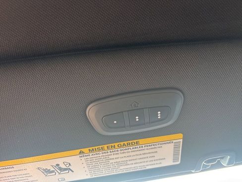 New 2026 Chrysler Pacifica Select FWD image 23