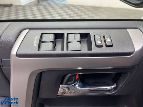 Used 2024 Toyota 4Runner SR5 image 29