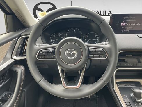 Used 2025 MAZDA CX-90 3.3 Turbo w/ Preferred Package AWD/4WD image 12