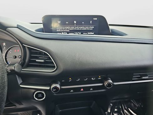 Used 2020 MAZDA CX-30 FWD image 14