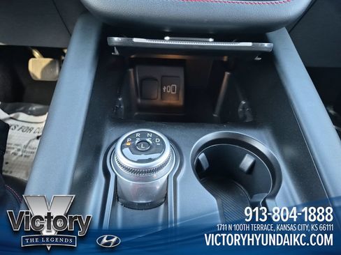 Used 2025 Ford Explorer ST-Line AWD/4WD image 18