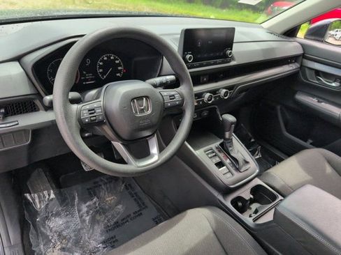 Used 2025 Honda CR-V LX image 15