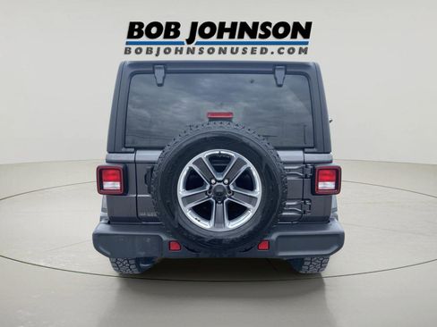 Used 2021 Jeep Wrangler Unlimited Sahara image 9