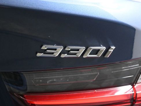 New 2026 BMW 330i xDrive Sedan w/ Premium Package image 39