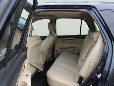 Used 2009 Hyundai Santa Fe Limited FWD image 7