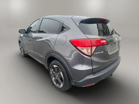 Used 2018 Honda HR-V EX image 9