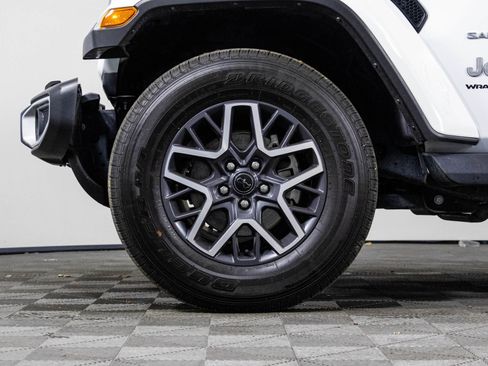 Used 2024 Jeep Wrangler Sahara w/ Technology Group image 46