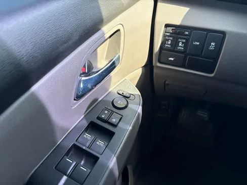 Used 2017 Honda Odyssey EX-L image 24