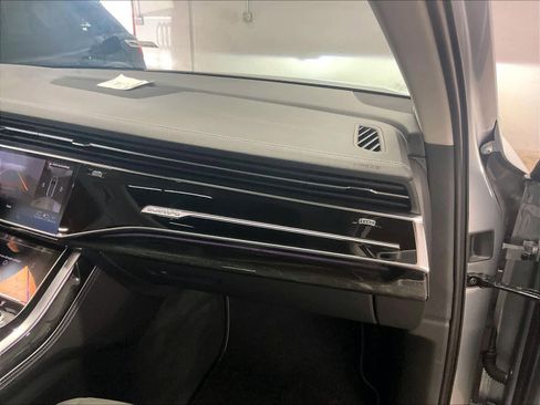 Certified 2025 Audi Q7 3.0T Premium Plus w/ Premium Plus Package image 17