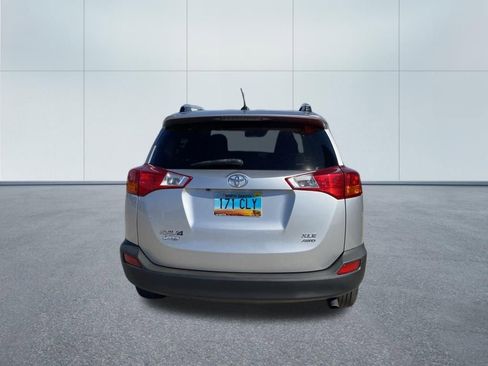 Used 2014 Toyota RAV4 XLE AWD/4WD image 5