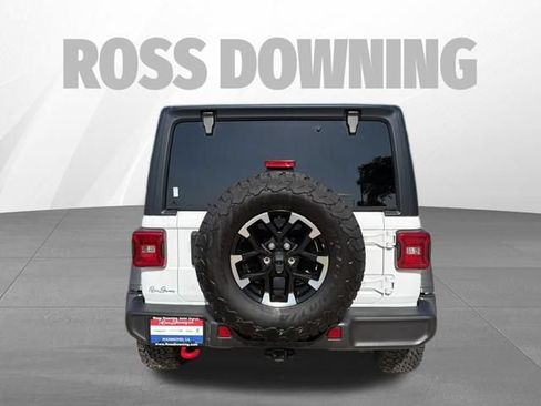 Used 2024 Jeep Wrangler Unlimited Rubicon w/ Technology Group AWD/4WD image 5