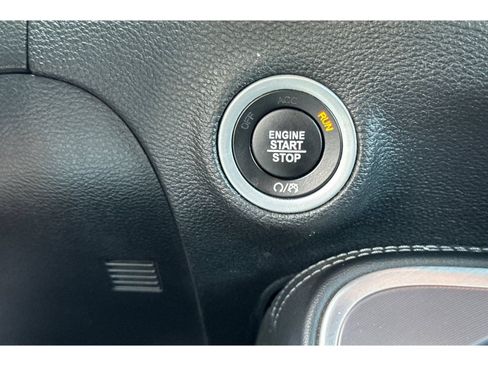 Used 2022 Dodge Challenger GT RWD image 21