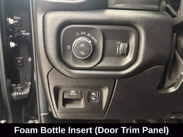 Used 2020 RAM 1500 Big Horn AWD/4WD image 23