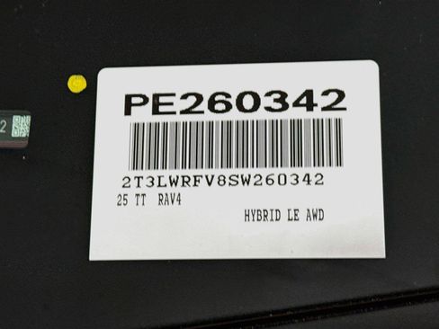 Certified 2025 Toyota RAV4 LE AWD/4WD image 43