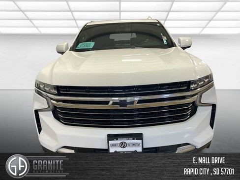 Used 2021 Chevrolet Suburban LT image 10