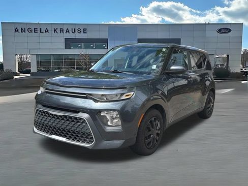 Used 2020 Kia Soul LX FWD image 3