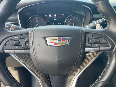 Used 2024 Cadillac XT6 Sport w/ Platinum Package image 16