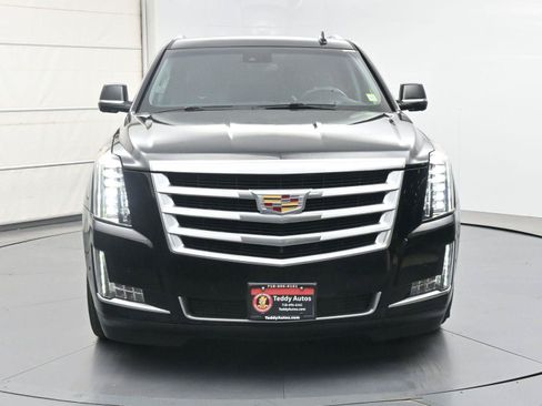 Used 2019 Cadillac Escalade ESV Luxury AWD/4WD image 27