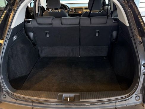 Used 2020 Honda HR-V EX image 12