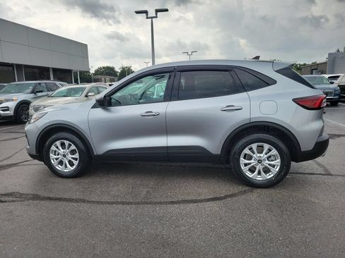 Used 2023 Ford Escape Active w/ Tech Pack #1 AWD/4WD image 7