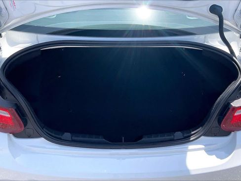 Used 2017 BMW 230i Coupe RWD image 33