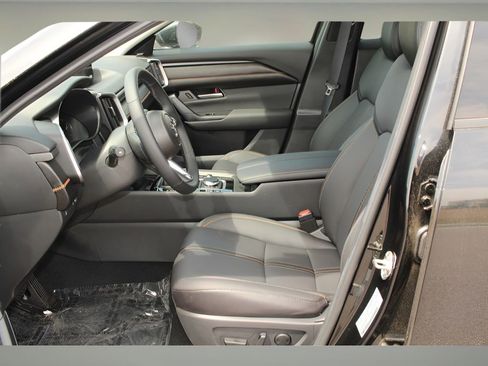 Certified 2025 MAZDA CX-50 AWD 2.5 Hybrid w/ Cargo Package image 10