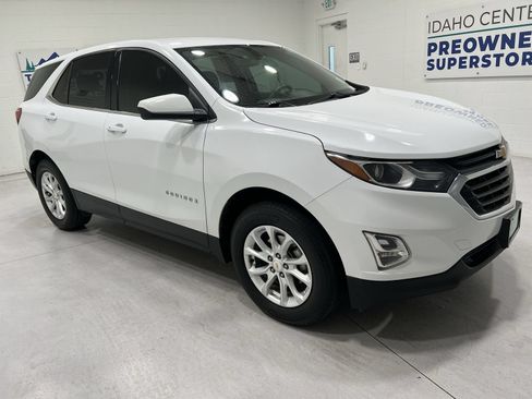 Used 2019 Chevrolet Equinox LT AWD/4WD image 2